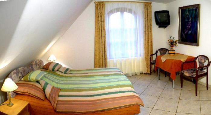 Hotel-Pension Residenz Balatonakali Habitación foto